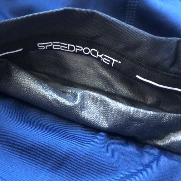 Under armour speed pocket running 7/8 leggings - Picture 3 of 3